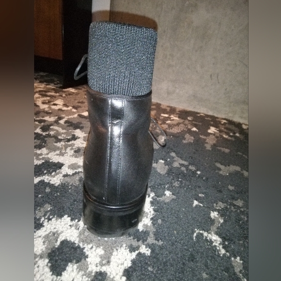 Mens Louis Vuitton Paris Trapman Flat Black Calf Boots in Black - Picture 6 of 14